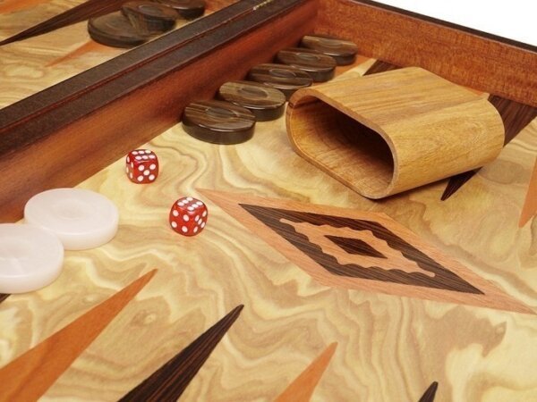 Olive Root Backgammon Set - Large - Olive Root Field - Image 4
